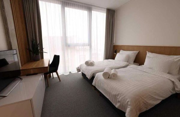HOTEL SMETANOVA OBCHODNÍ GALERIE Vsetín