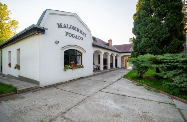 Malomkert Fogadó Szob