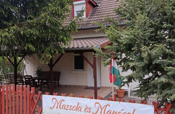 Mazsola Vendégház Tamási