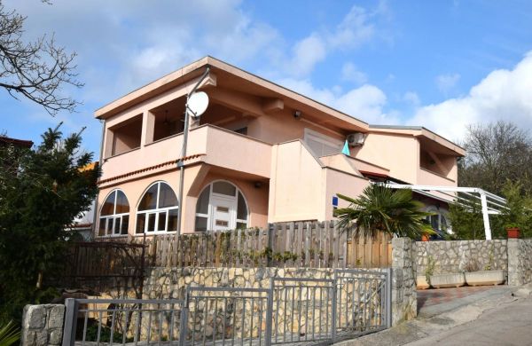 Apartman Luis Pinezići