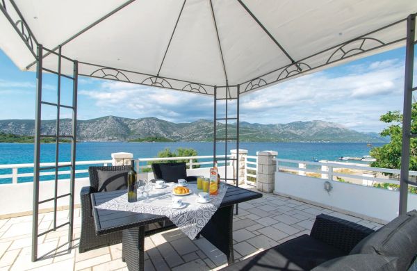 Apartman Račišće - CDS349