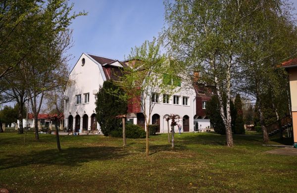 Laguna Panzió Gárdony