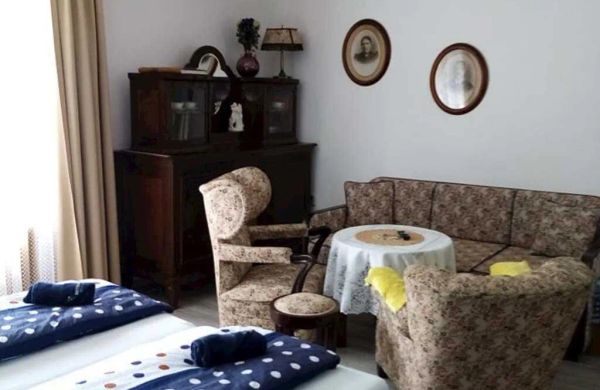 Modrý apartmán ve Vile Adámek Rožnov pod Radhoštěm