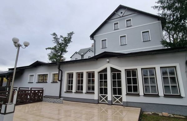 Hotel AURI Rudník