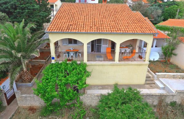 Apartments By The Sea Molat - 18433