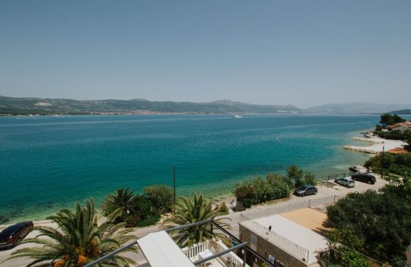 Hotel Vila Tina Arbanija