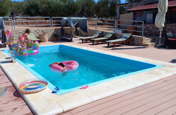 Beach house Hela Bain Žuti Murter