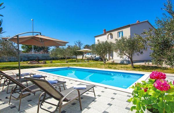 House Villa Maar Nin