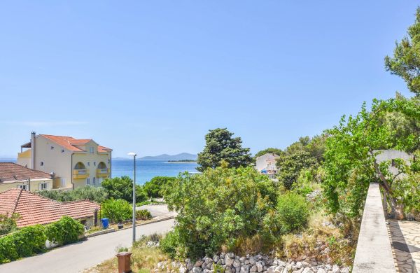 Apartments Calida A Drage