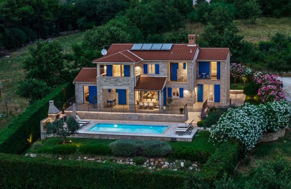 Villa Sterpazzi Višnjan Farini