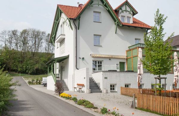 HOTEL A RESTAURACE U PARKU Hořovice