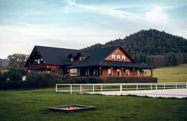 Jítravský Dvorec - Penzion Pivnice