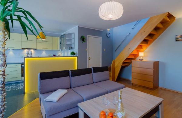 HOLIDAY HOME Neptun 12 dwupoziomowy z dwoma łazienkami