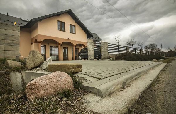 Pokoje Gościnne Aris Wojnicz