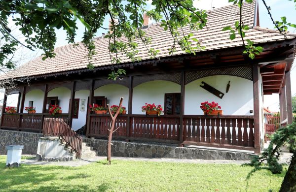 Hétlámpás Vendégház Hollókő