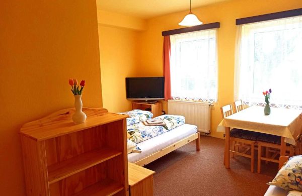 P&P Jičín Apartments