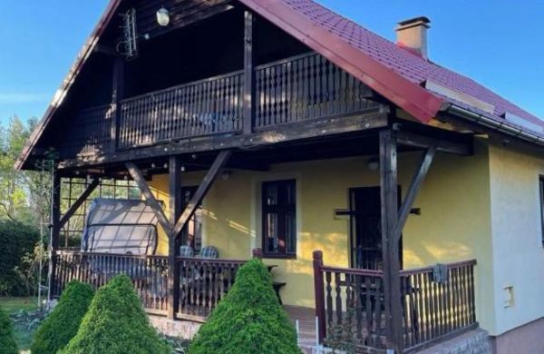 Domek letniskowy nad jeziorem Gil
