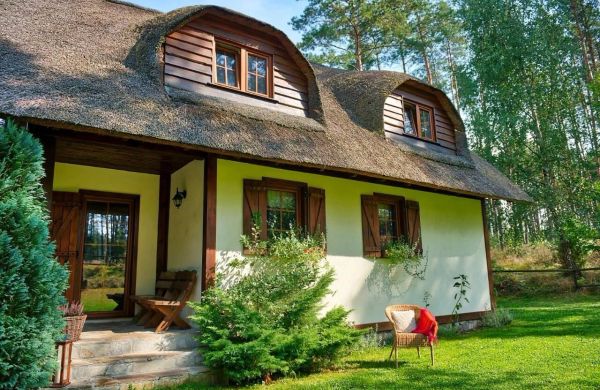 DOM POD STRZECHĄ NA KASZUBACH - Zdunowice