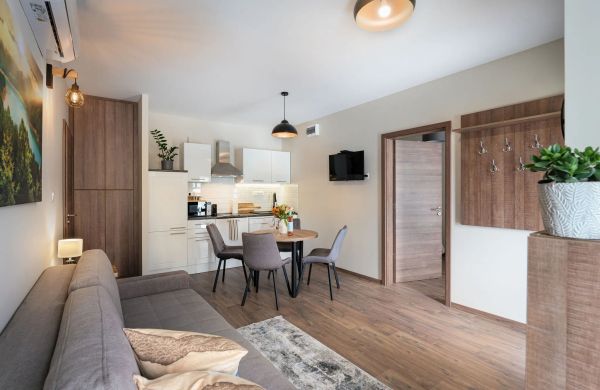 Hegyláb Apartmanház Nagymaros