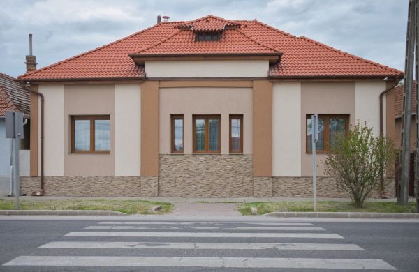 Kővár Vendégház Edelény