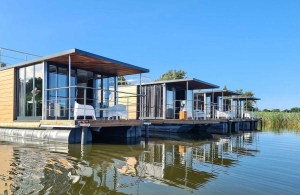 SunRise HouseBoats Łazy