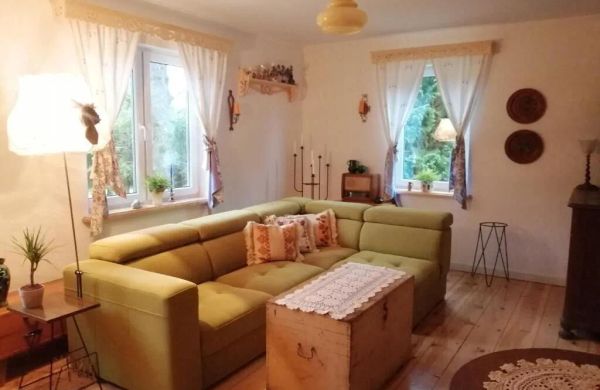 Domek drewniany na wsi "Wiejsko czarodziejsko" Kosaki