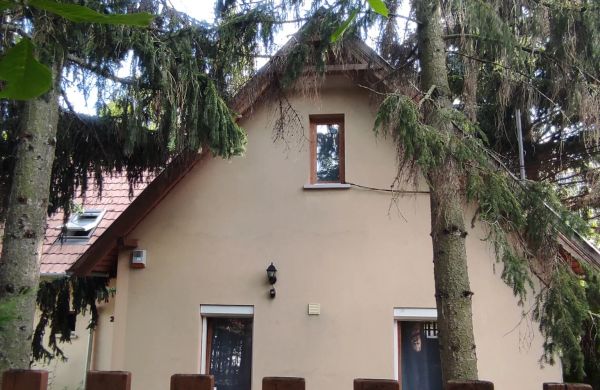 BudaWestHouse Budakeszi
