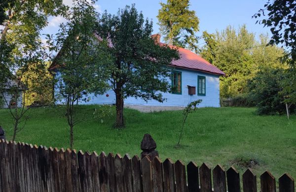 Roztoczańska Derylówka - domki na roztoczu Potoczek