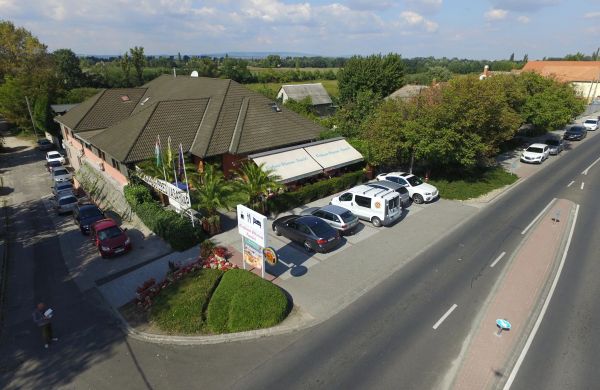 Kisduna Étterem-Panzió Dunaharaszti