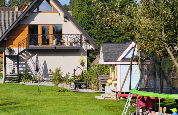 Domek Owca za płotem Witów