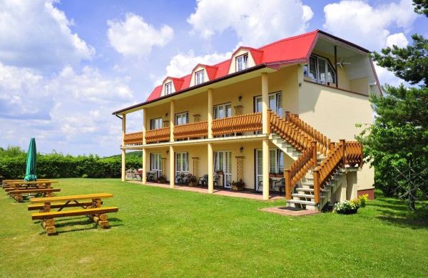 Komfortowe Pokoje nad Soliną