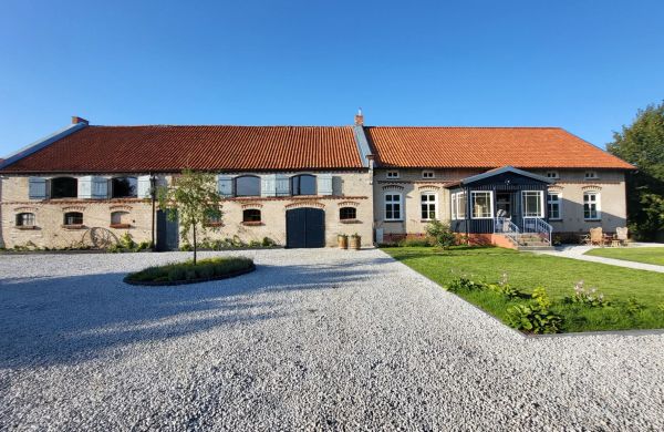 Dom Do Góry Kołami Powalina