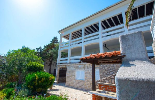 Garden Resort - Apartments Lavanda Novalja