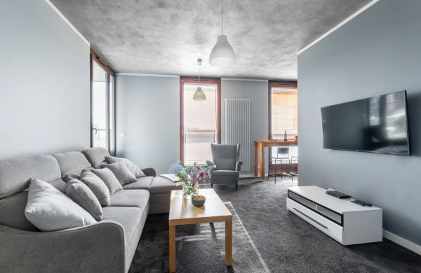Apartament Wola, Kolejowa IV