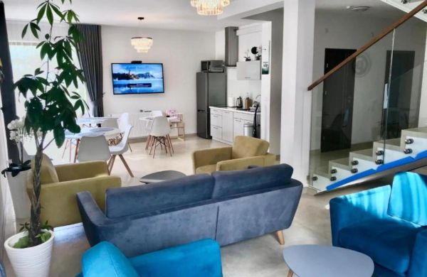 Willa Wójcik Apartamenty i Pokoje Sromowce Niżne
