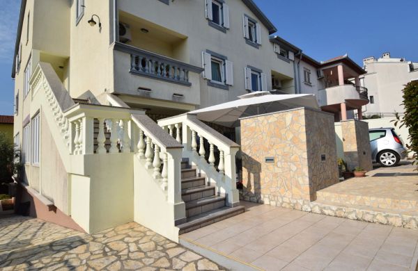 Apartments Zagora Pula