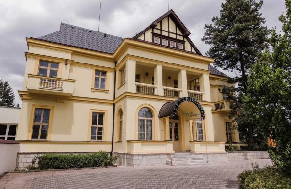 Palace Inn Jíloviště