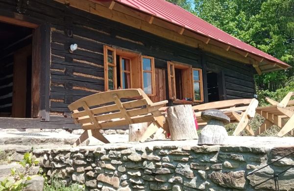 Beskid Niski Chata Łemkowska Chyża Kunkowa- Leszczyny