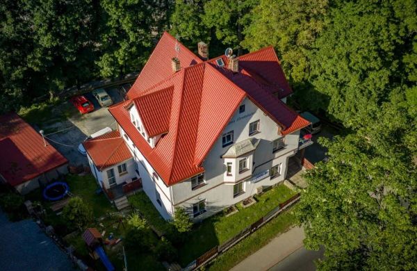 Willa Nad Zaporą Karpacz