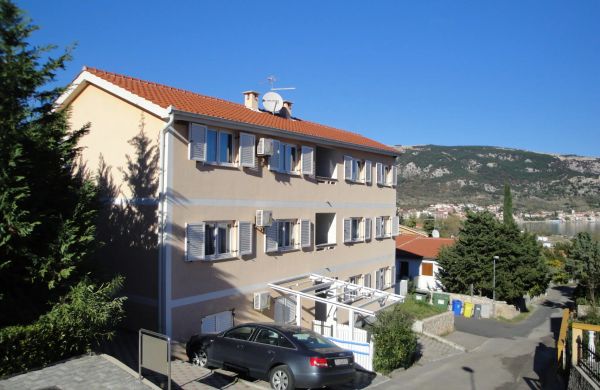 Apartments Nara Brnic Baška