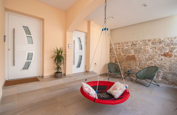 Apartments Laganini Primosten