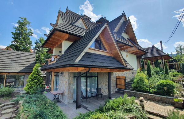 Kompleks Delta House