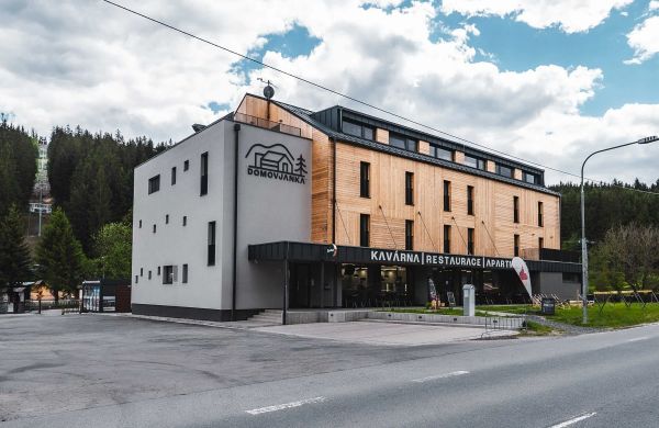 Luxusní apartmány Domovjanka - SKALKA FAMILY, A MEDVĚDÍN Bílá