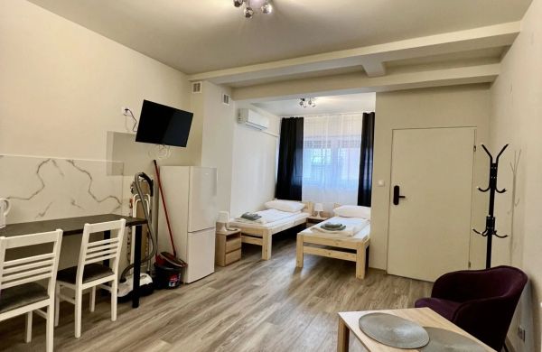 Etna 4 Apartamenty Rzeszów -Osmeckiego 4 E