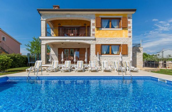 Family Friendly House With A Swimming Pool Buići, Poreč - 19720 Buići