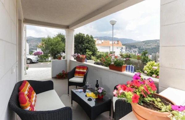 Apartments With Parking Space Dubrovnik - 21248