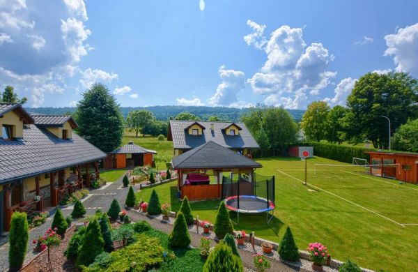 Całoroczne domki apartamentowe Pod Lipą Ustrzyki Dolne