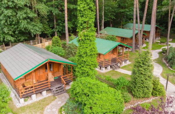 Ośrodek Puszczyk Sieraków Domki drewniane z Bali