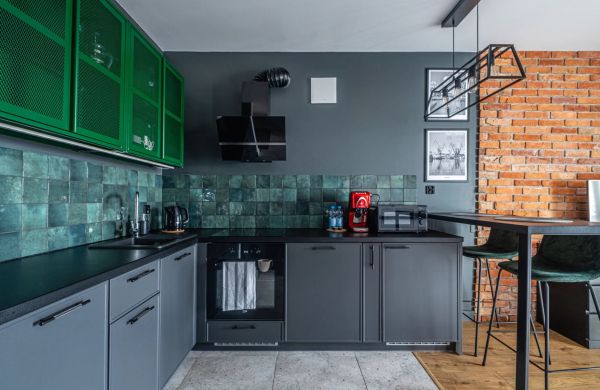 Studio w pobliżu centrum i lotniska