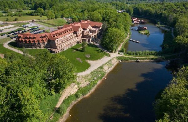 Dolina Charlotty Resort & SPA Strzelinko